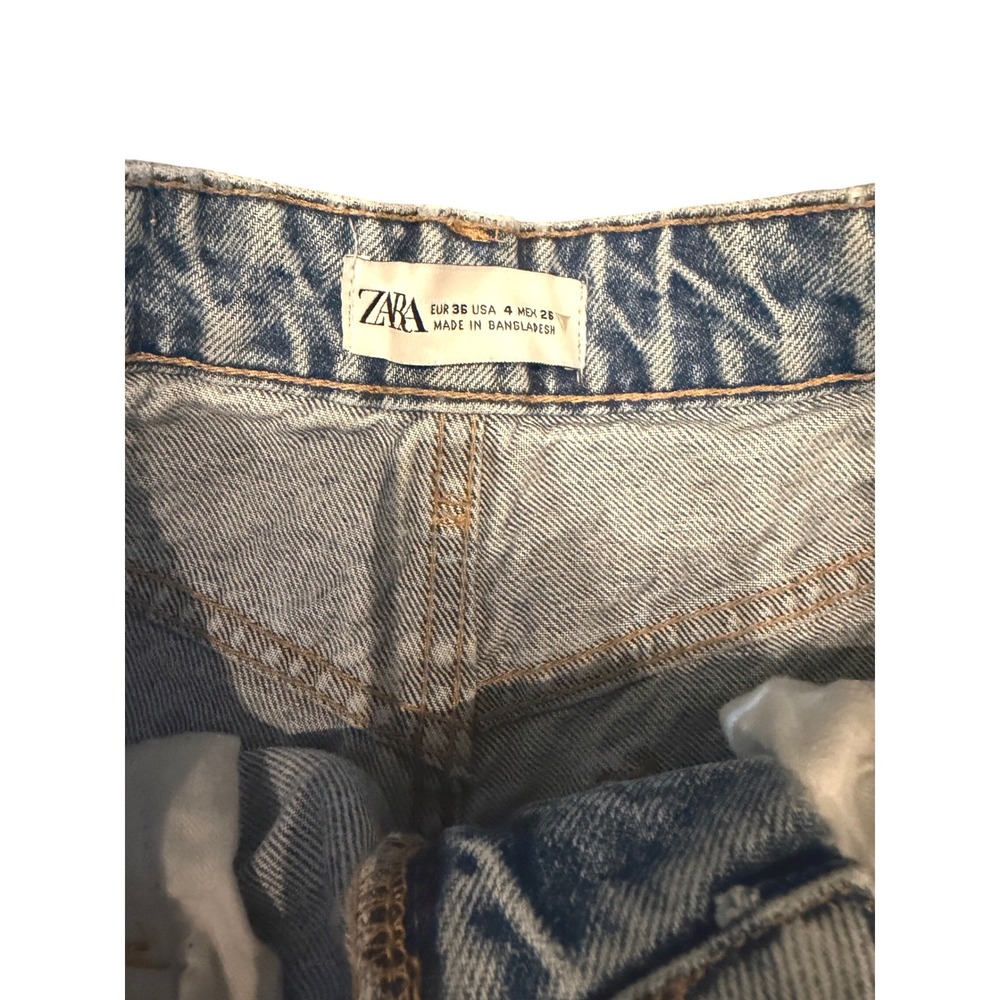 Zara Womens High Waisted Acid Wash Denim Shorts Light Blue Rolled Hem Size 4 26 - Picture 3 of 3
